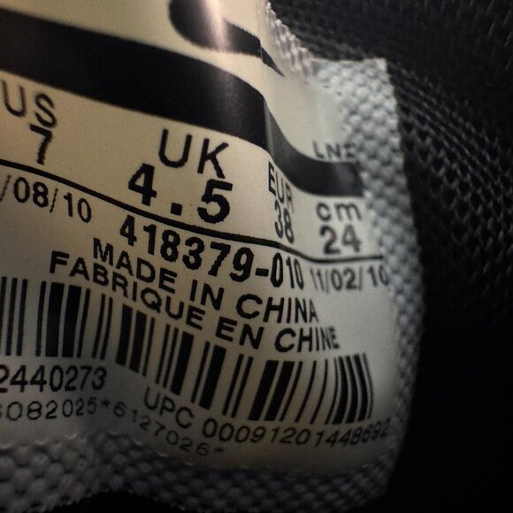 Nike Air Embellish Womens Size 7 Black White Casual Athletic Golf Shoes Cleats - Picture 9 of 9